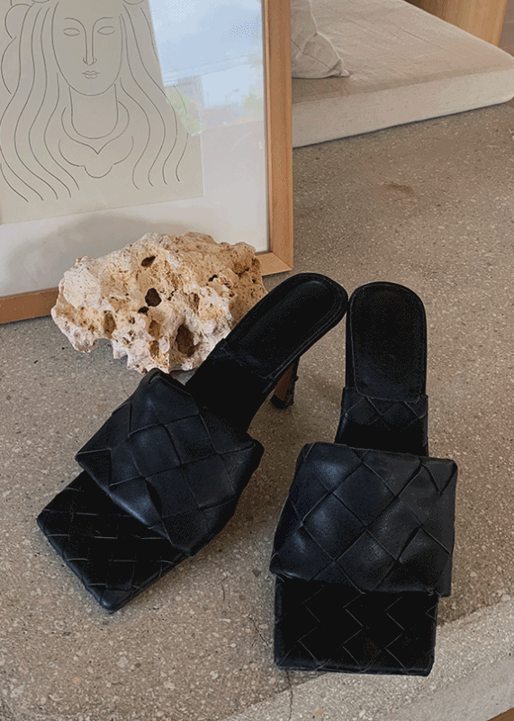 보테 퀄팅 뮬 스퀘어 사각힐 (9cm) (shoes)
